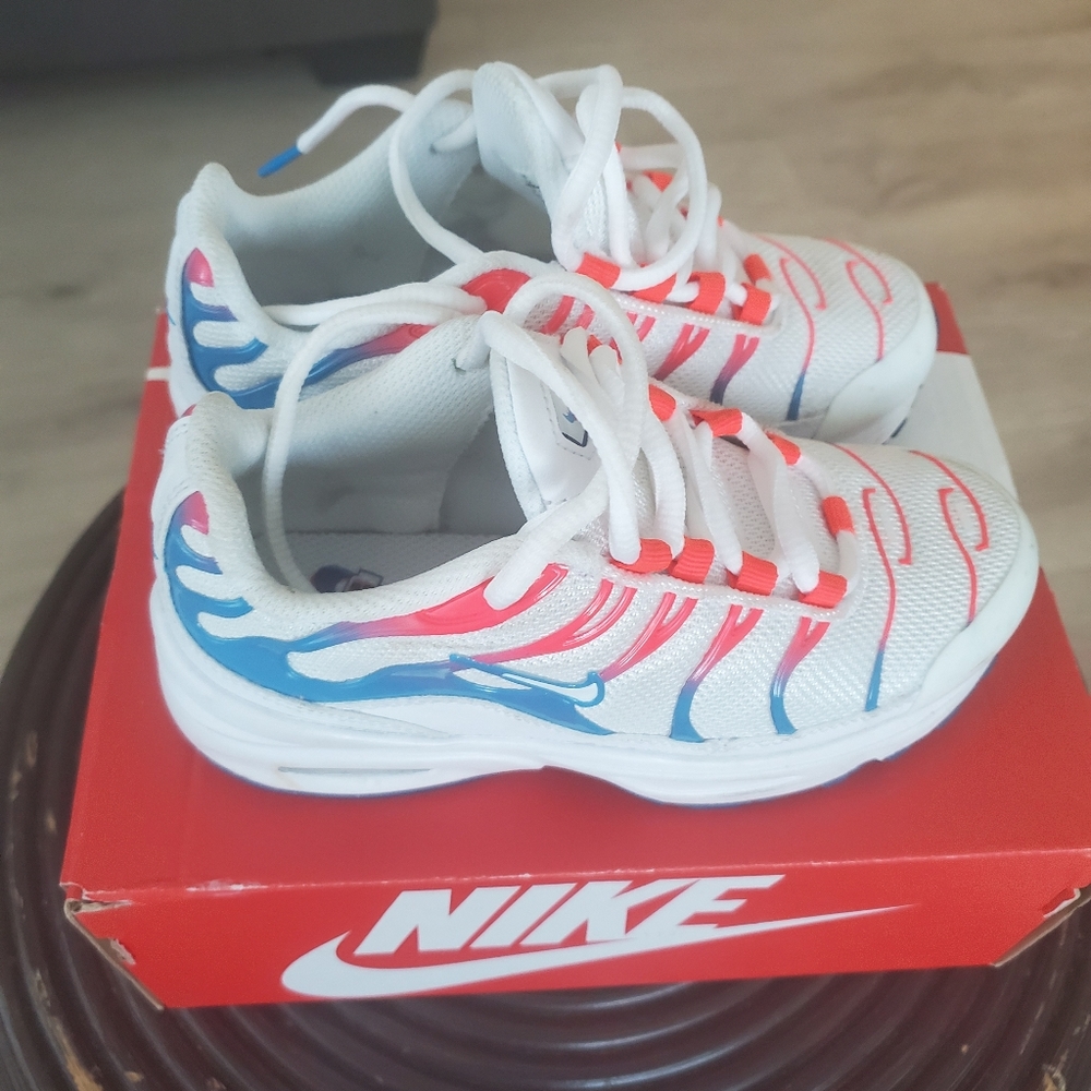 Toddler size 12c Airmax Plus